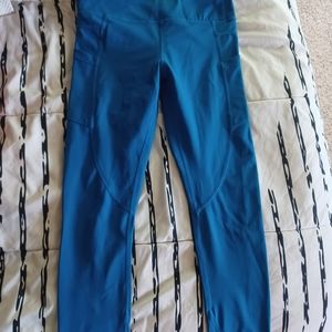 Zyia size 4 blue pocket legging